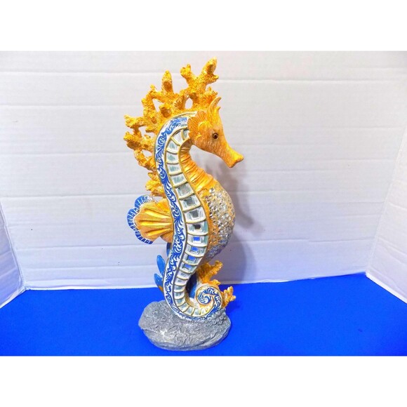 NEW Fancy Sea Horse Figurine Sculpture Nautical Fish Seahorse Mirror Inlays - Picture 1 of 7